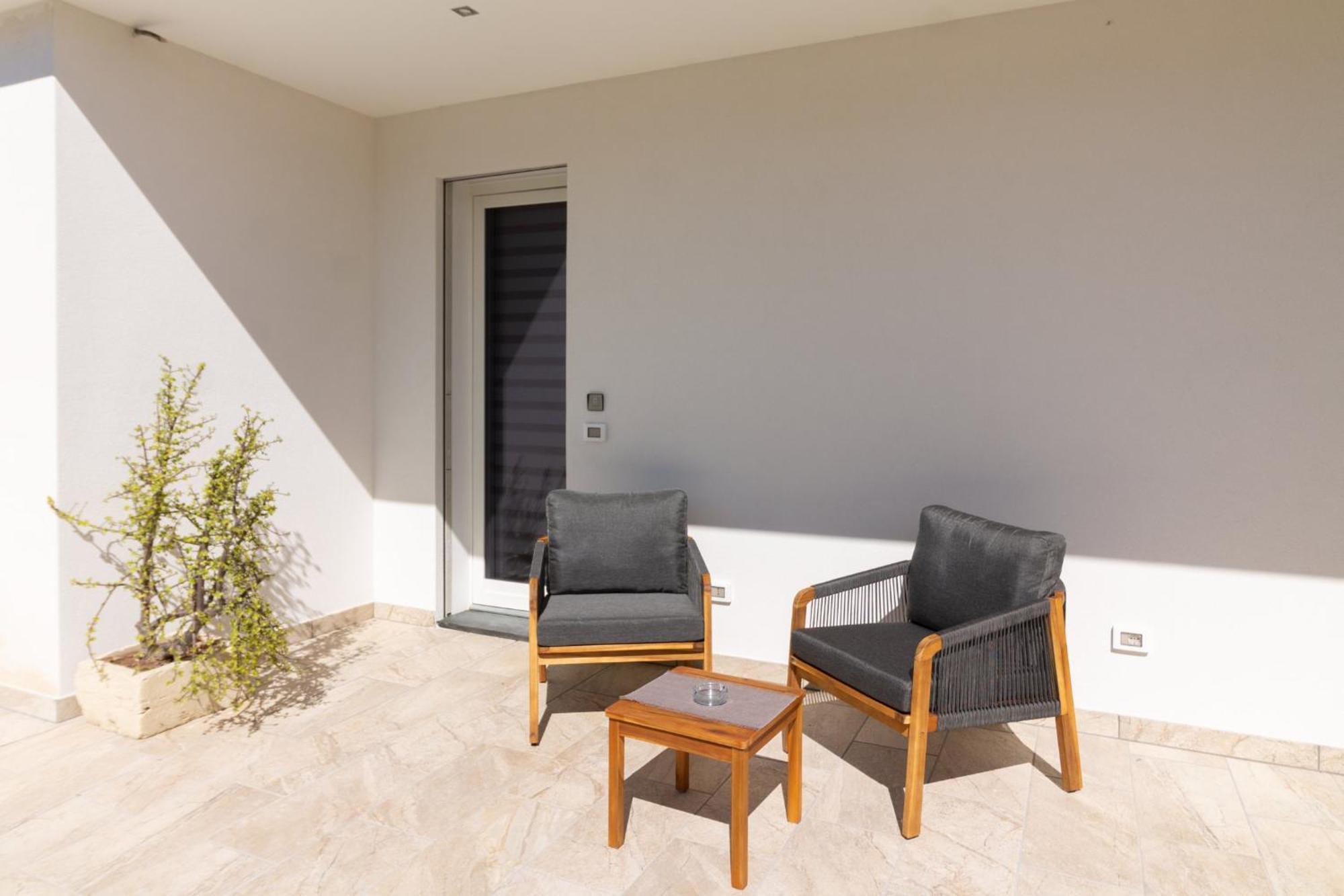 Sound Garden Charming Rooms Torre dell'Orso Buitenkant foto