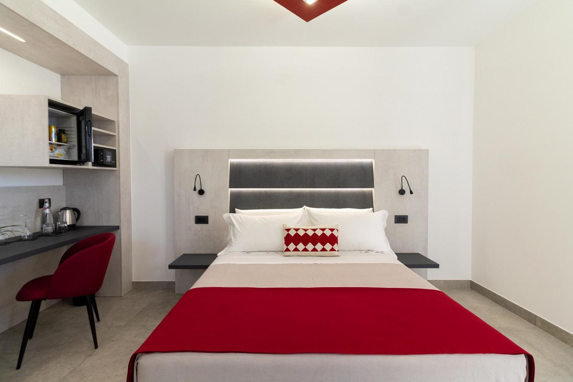 Sound Garden Charming Rooms Torre dell'Orso Buitenkant foto