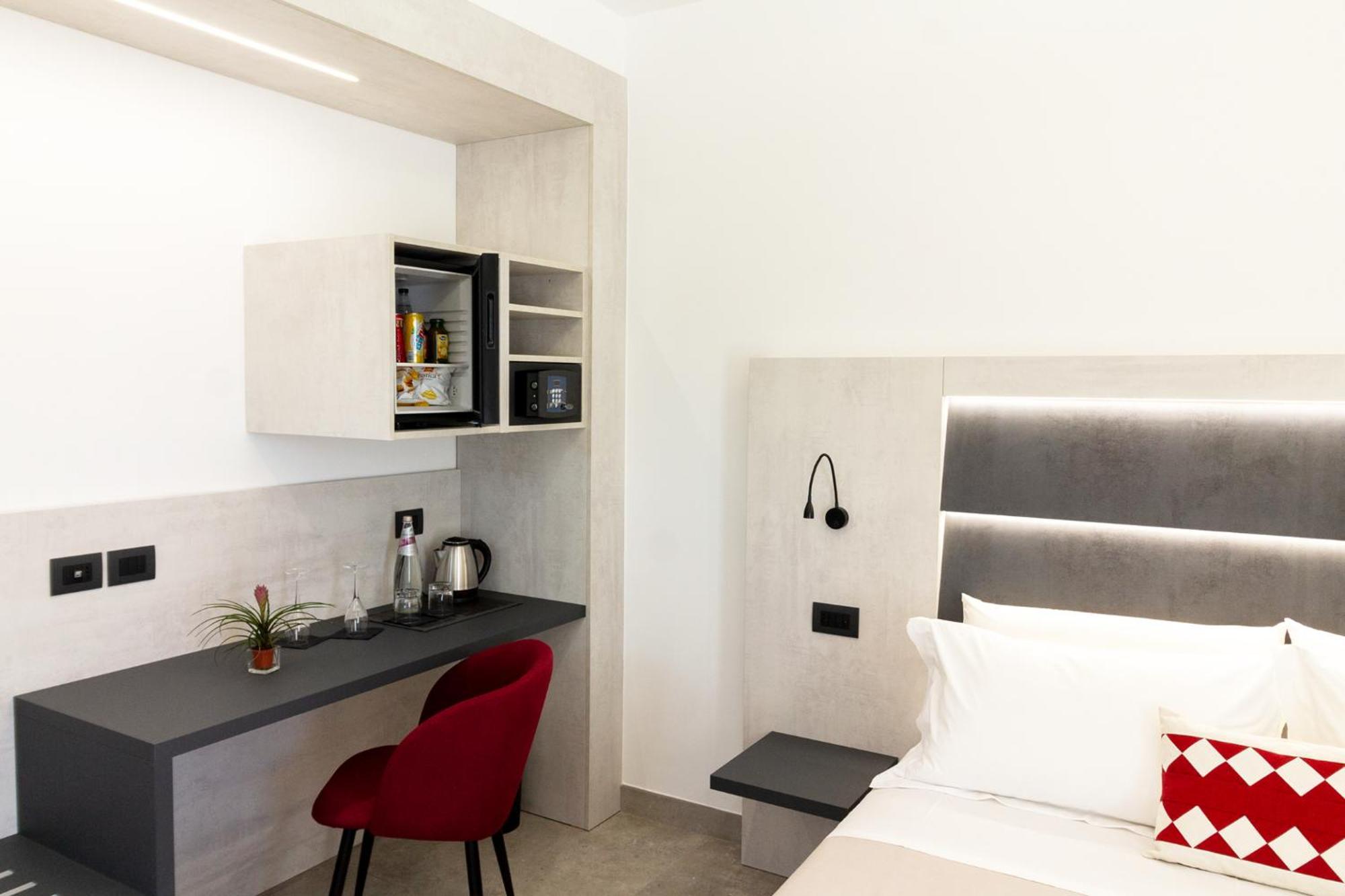 Sound Garden Charming Rooms Torre dell'Orso Buitenkant foto