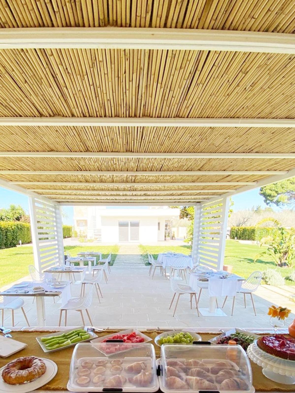 Sound Garden Charming Rooms Torre dell'Orso Buitenkant foto